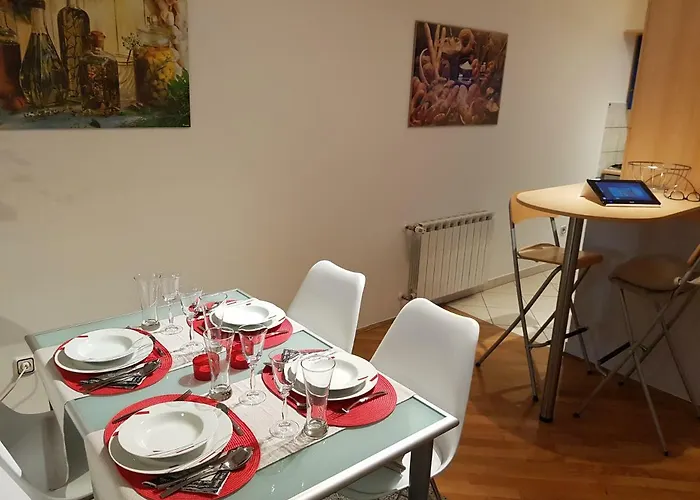 Apartment 40