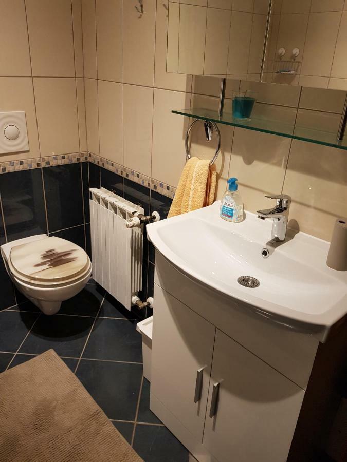 40 Apartment